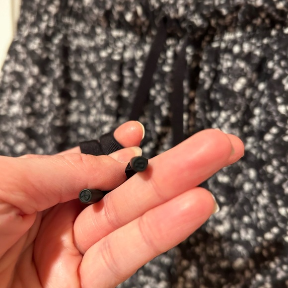 Lululemon jet crop slim trousers. Size 6 - Picture 7 of 13